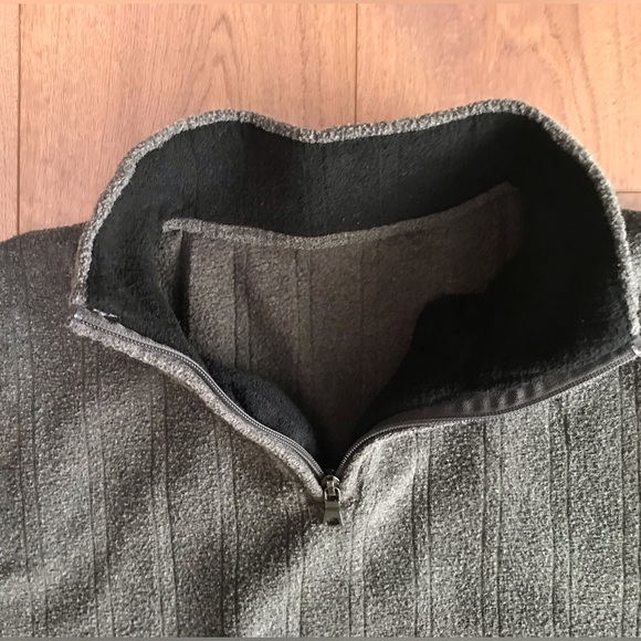 Mens 3/4 Zip Top - Picture 2 of 3